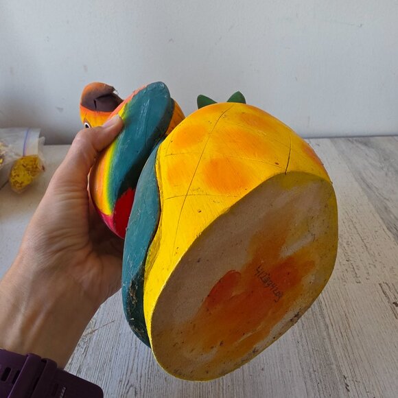 Wooden‎ parrot pineapple sculpture wooden macaw bird tropical figurine - Picture 9 of 9